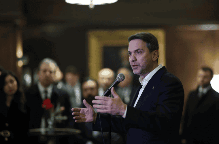 Bakan Bayraktar: Zusammenarbeit mit Kanada in Energie, Bergbau und Verteidigung soll ausgebaut werden